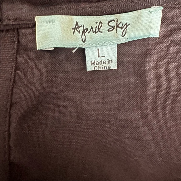 April Sky Vibrant Floral Embroidered Black Sleeveless Top Size Large - Picture 8 of 9